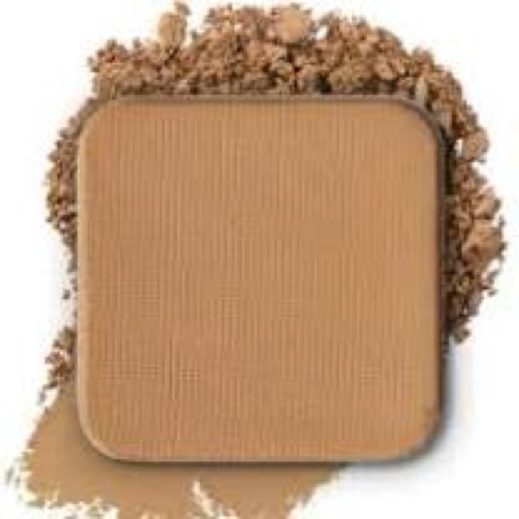 COPY - 💄Makeup Geek💄Signature Eyeshadow Had ME At Yellow NWT - Picture 1 of 3